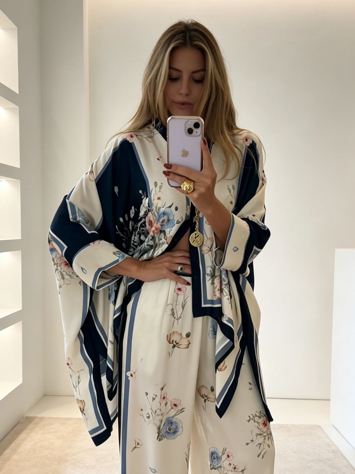 Exquisite Satin Print Loose Batwing Sleeve Open-Front Shirt