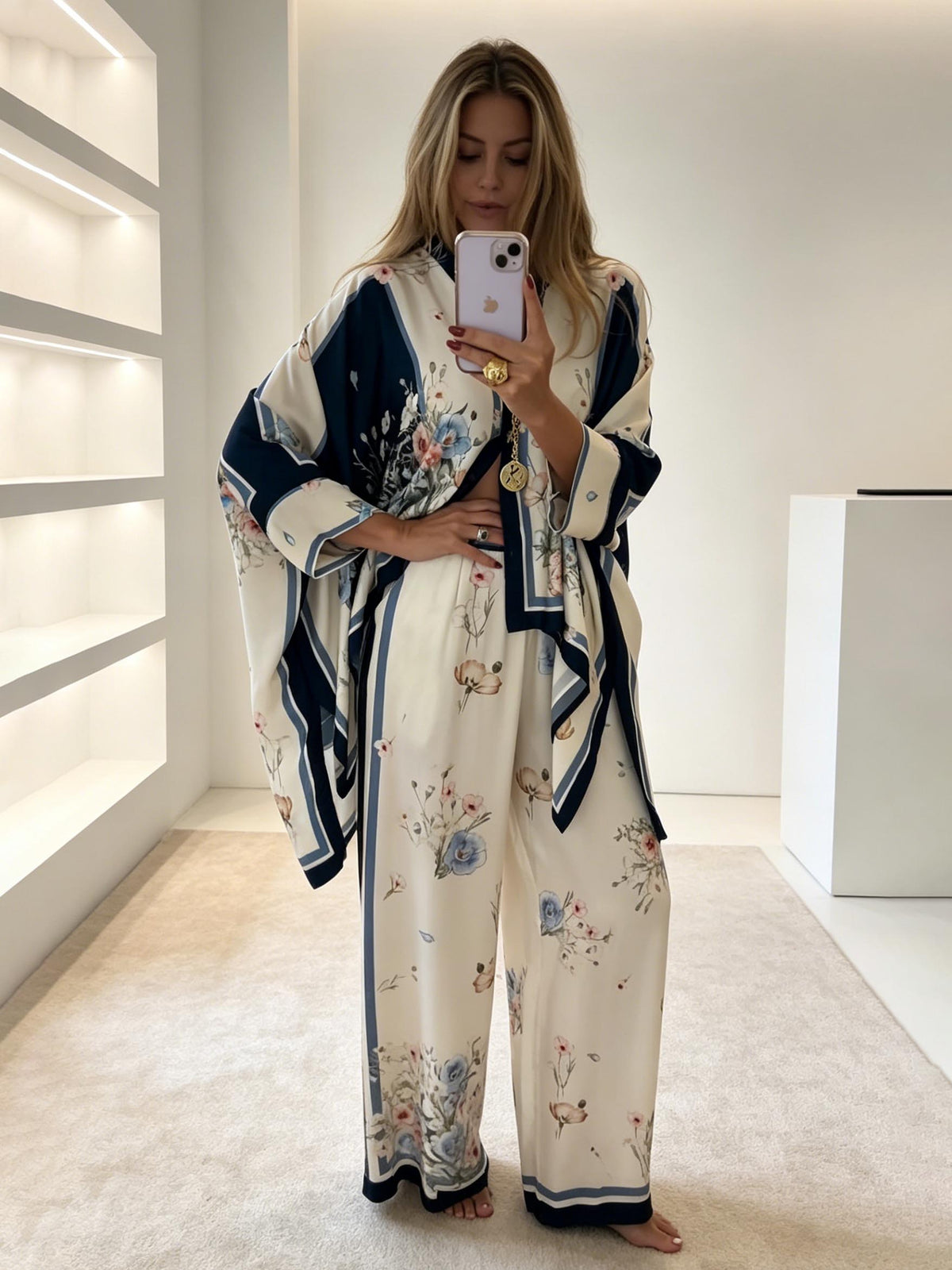 Exquisite Satin Print Batwing Sleeve Wide-Leg Pants Two-Piece Set