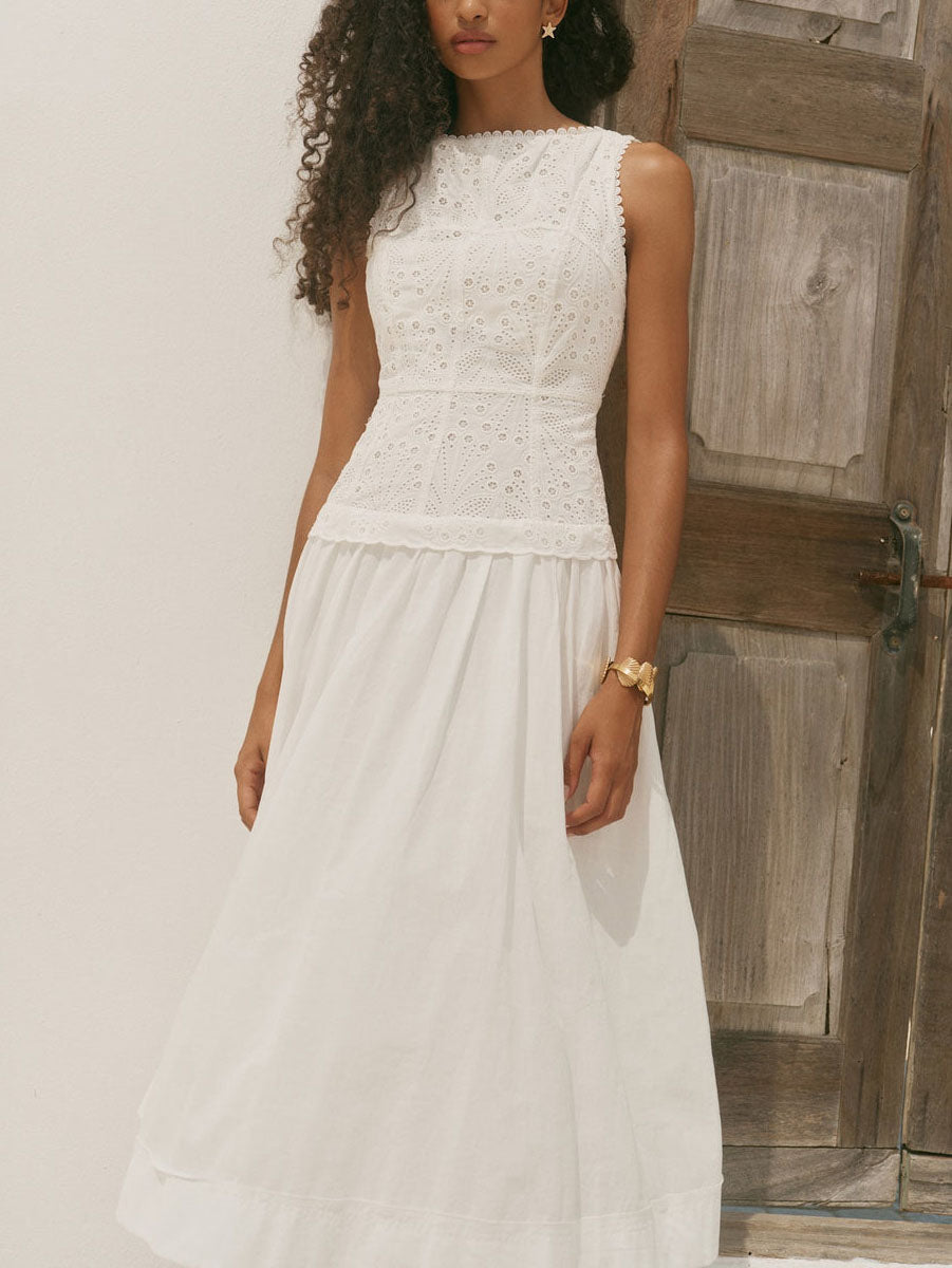 Elegant Sleeveless Lace Panel Midi Dress