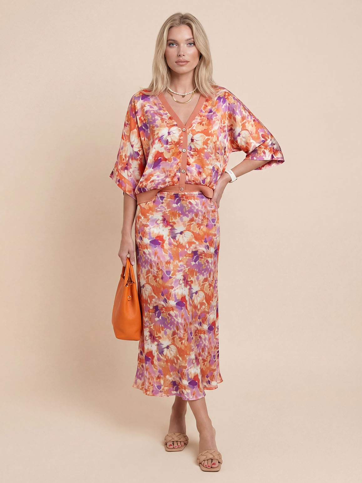 Exquisite Floral Print Satin Batwing Sleeve Shirt