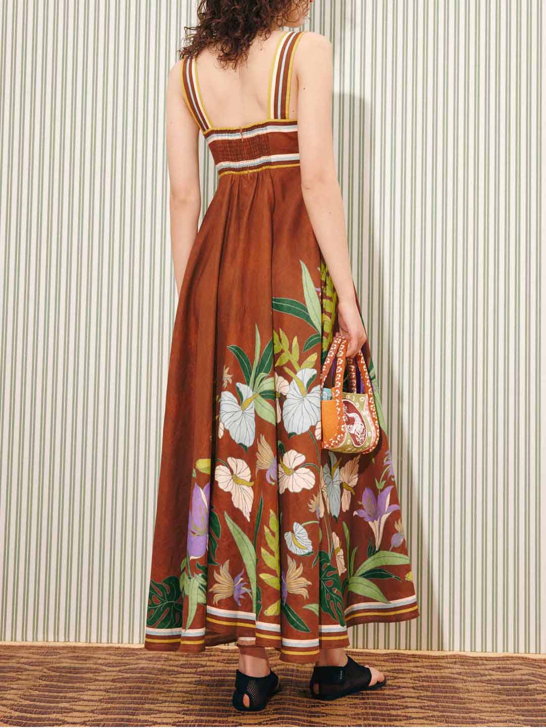 Elegant Botanical Print Strappy Maxi Dress