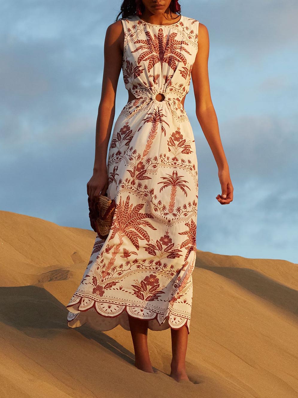 Palm Tree Print O‑Ring Cutout Scalloped Hem Midi Dress