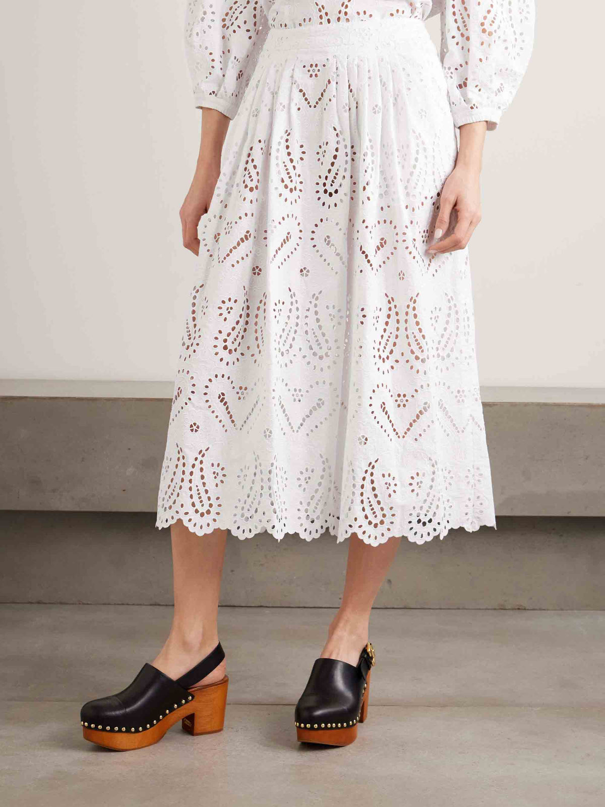 Elegant Cutout Embroidered Lace Skirt