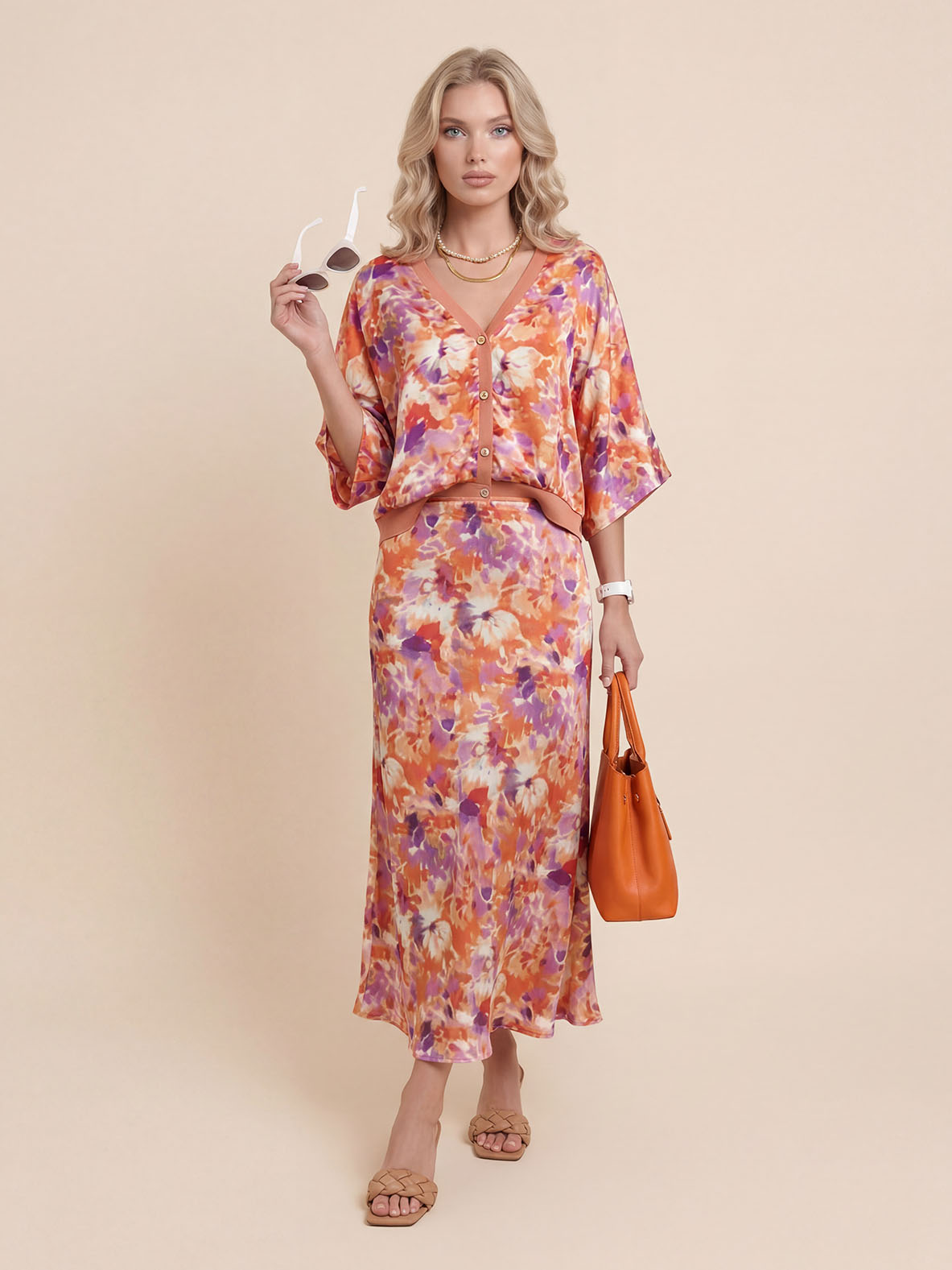 Exquisite Floral Print Satin Batwing Sleeve Shirt