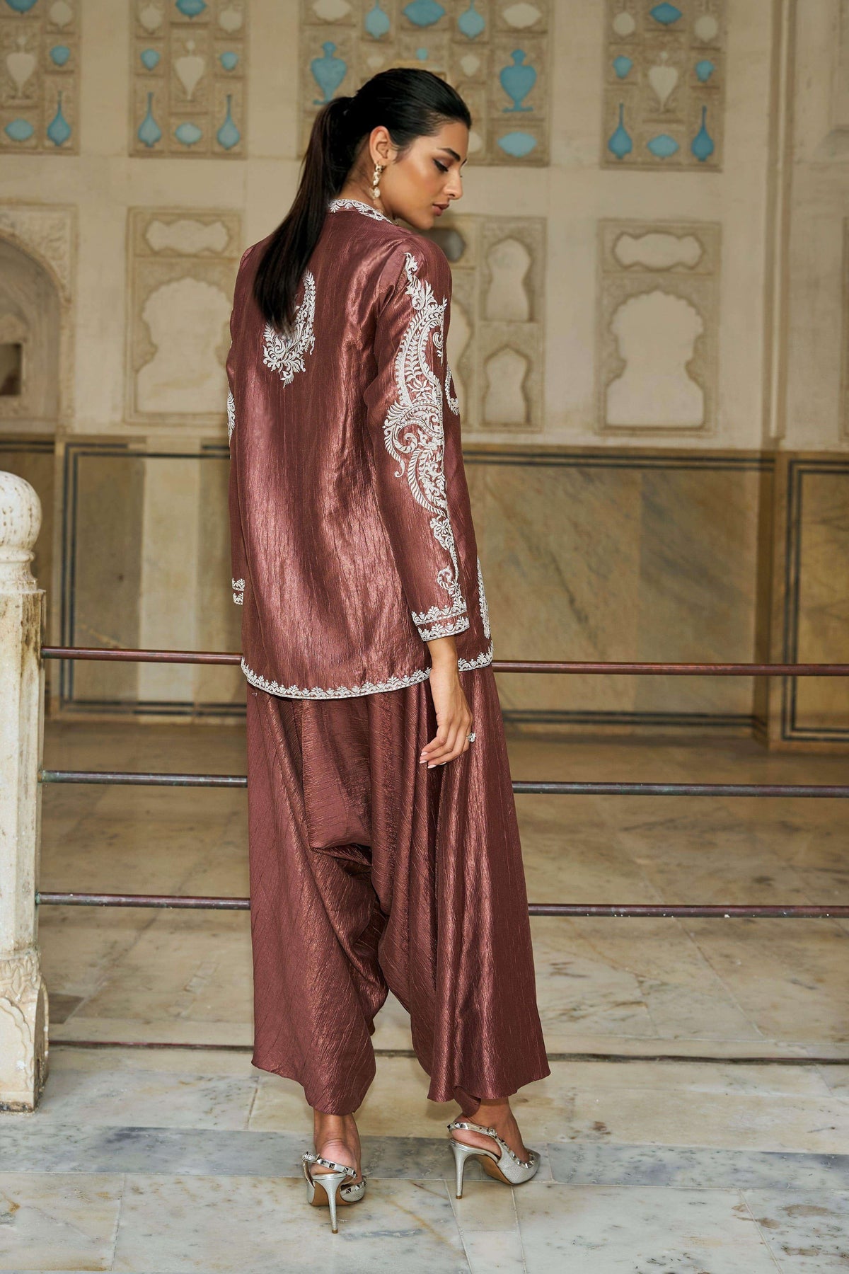 Unique Paisley Pattern V-Neck Loose Top And Pleated Harem Wide-Leg Pants Set
