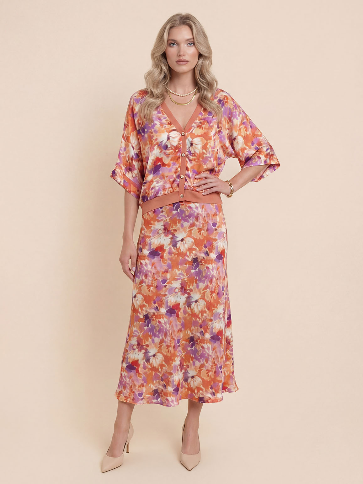 Exquisite Floral Print Satin Batwing Sleeve Shirt