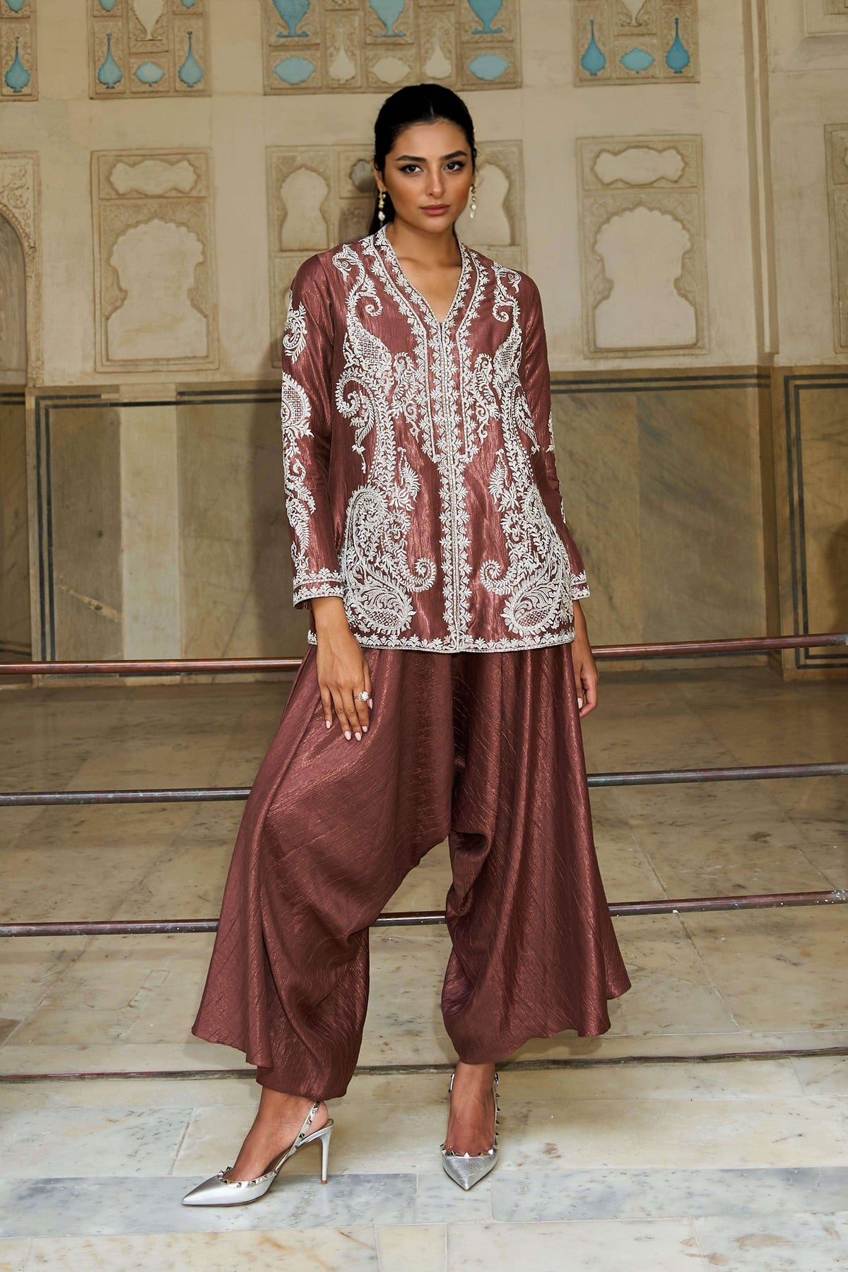 Unique Paisley Pattern V-Neck Loose Top