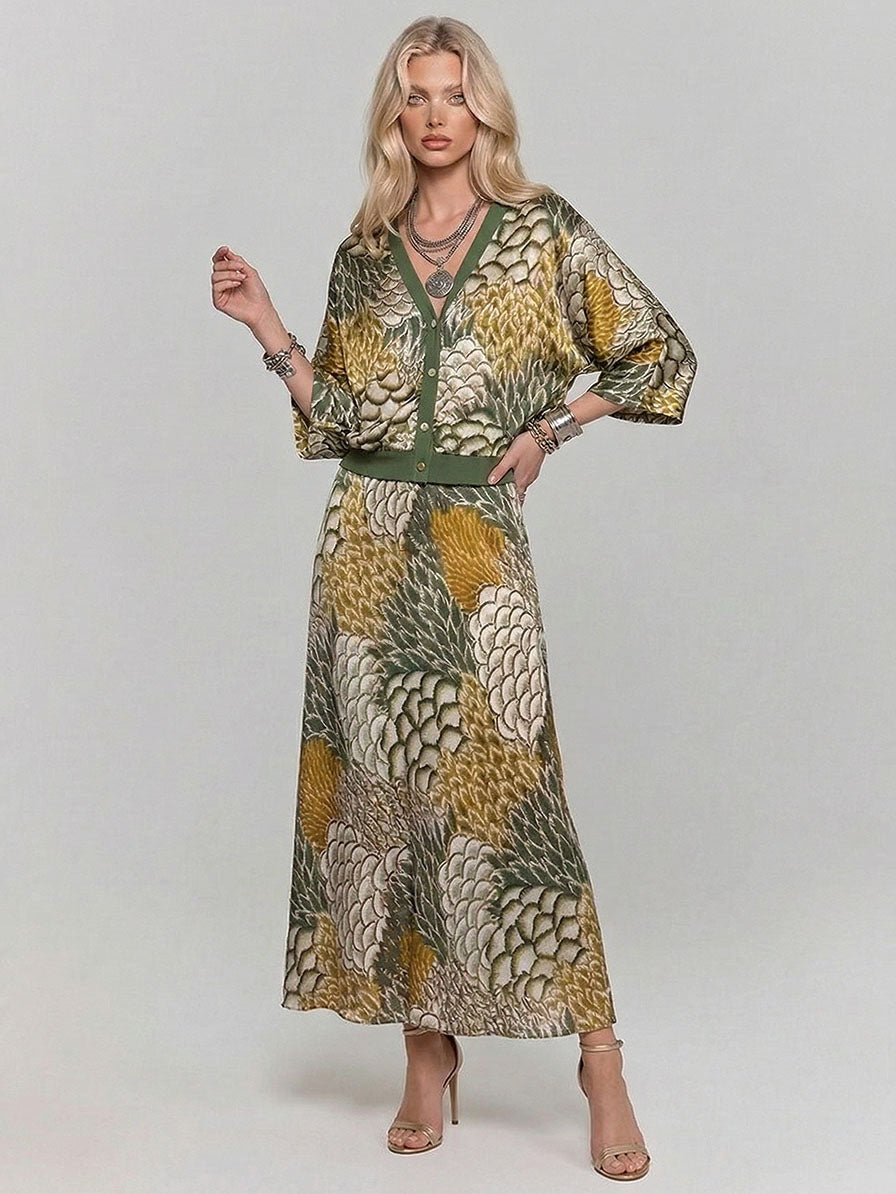 Retro Scale Print Satin Printed Batwing Sleeve Top