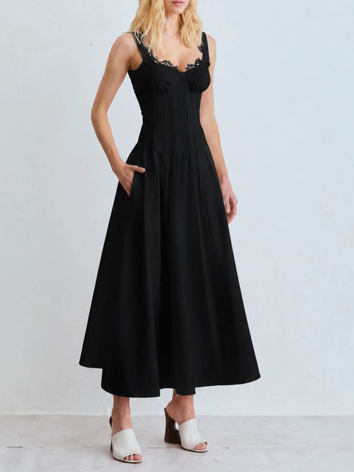 Elegant Lace V-Neck Bodycon Midi Dress