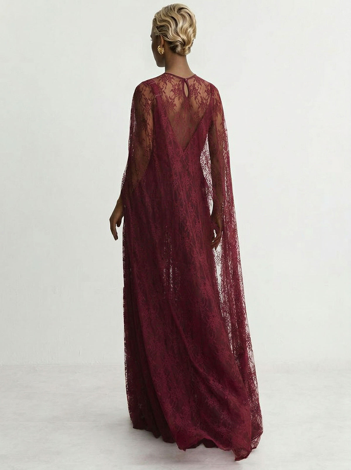 Elegant Tulle Lace Shawl Sleeve Maxi Dress