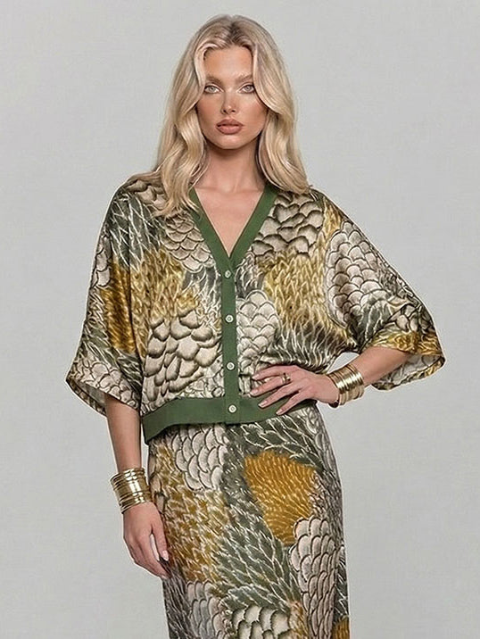Retro Scale Print Satin Printed Batwing Sleeve Top