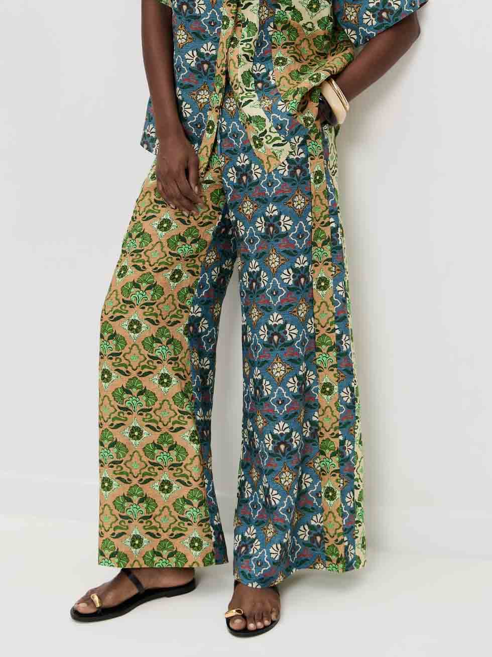 Retro Art Print Short-Sleeve Shirt