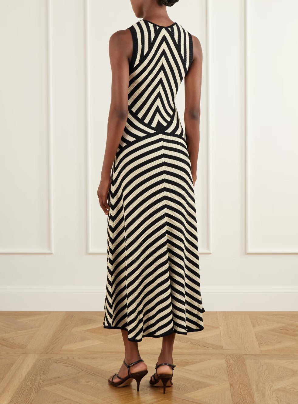 Black Cream Chevron Stripe Sleeveless Round Neck Bodycon Knit Midi Dress