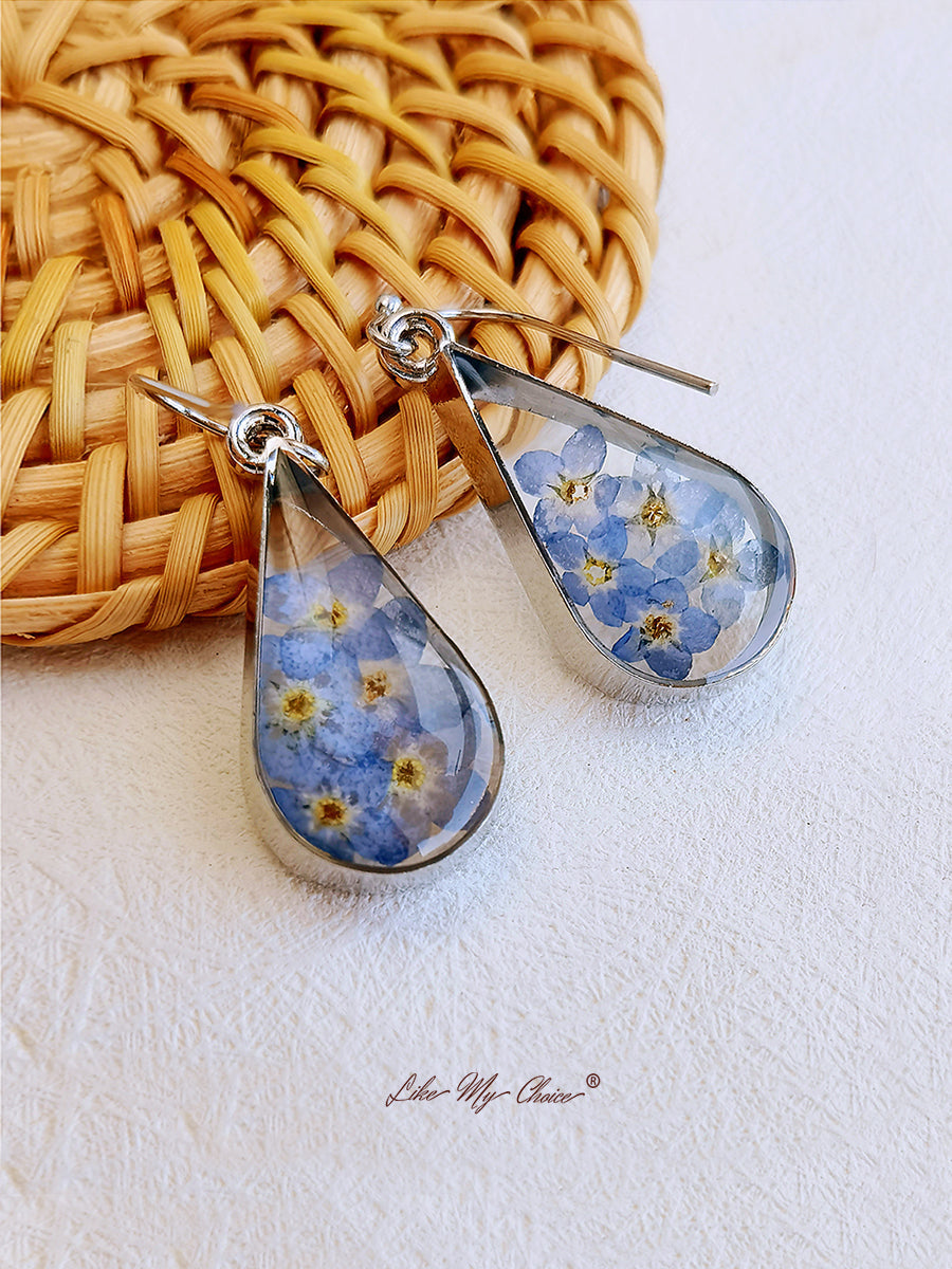 Pressed Flower Earrings - Water Drop Forget Me Not Flower