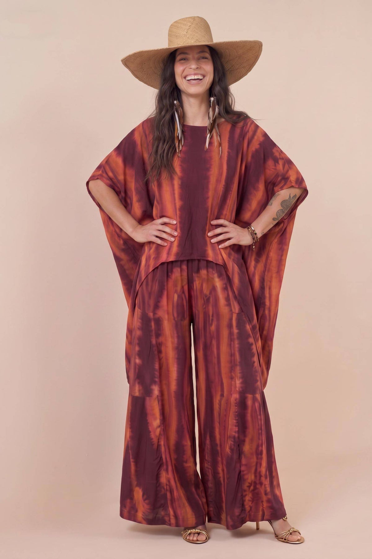 Printed Top And Wide Leg Pants Set