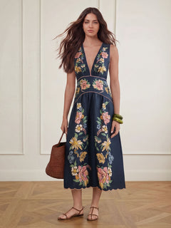 Exquisite Sleeveless V-Neck Floral Print Midi Dress