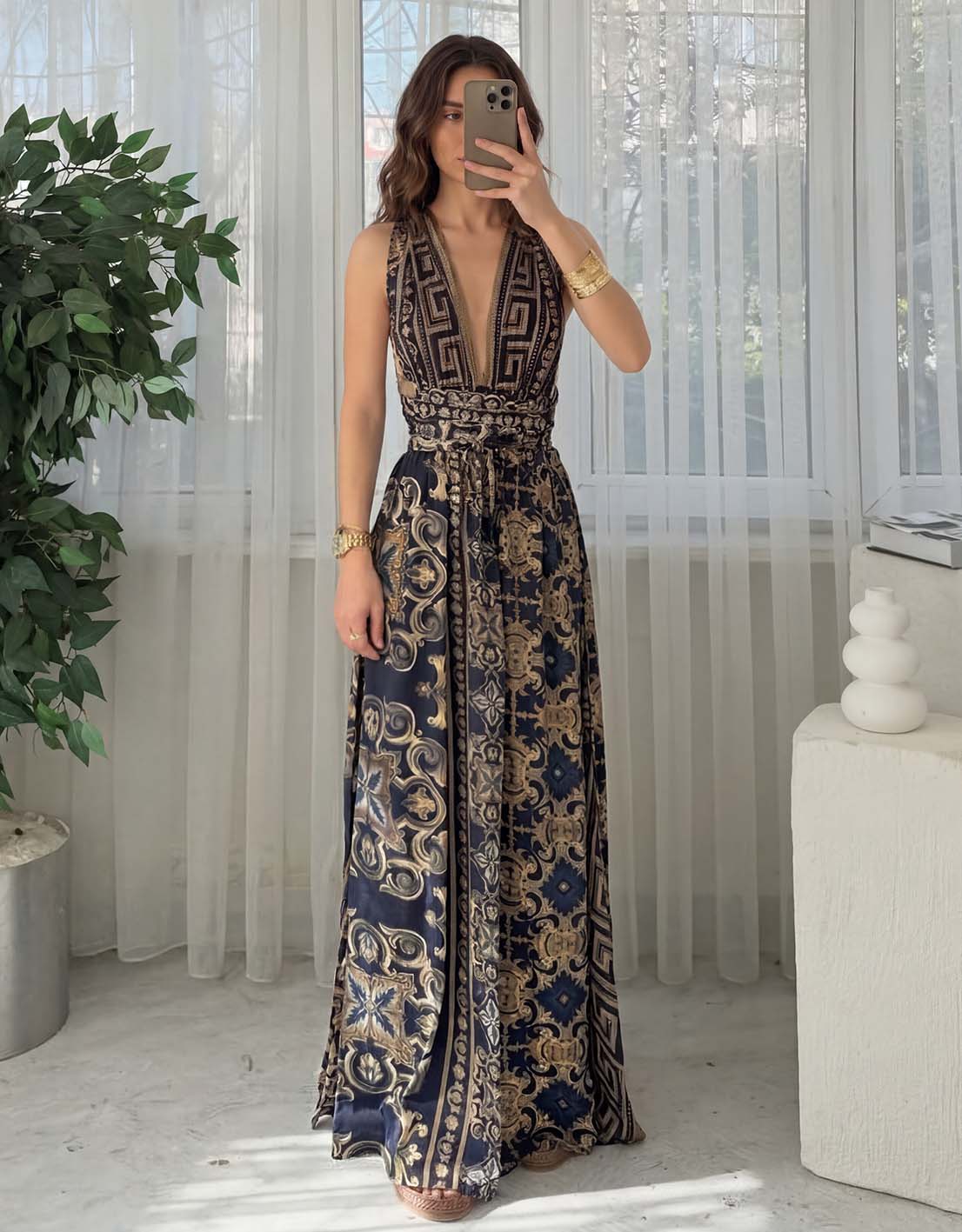 Elegant Deep V-neck Bohemian Print Maxi Dress