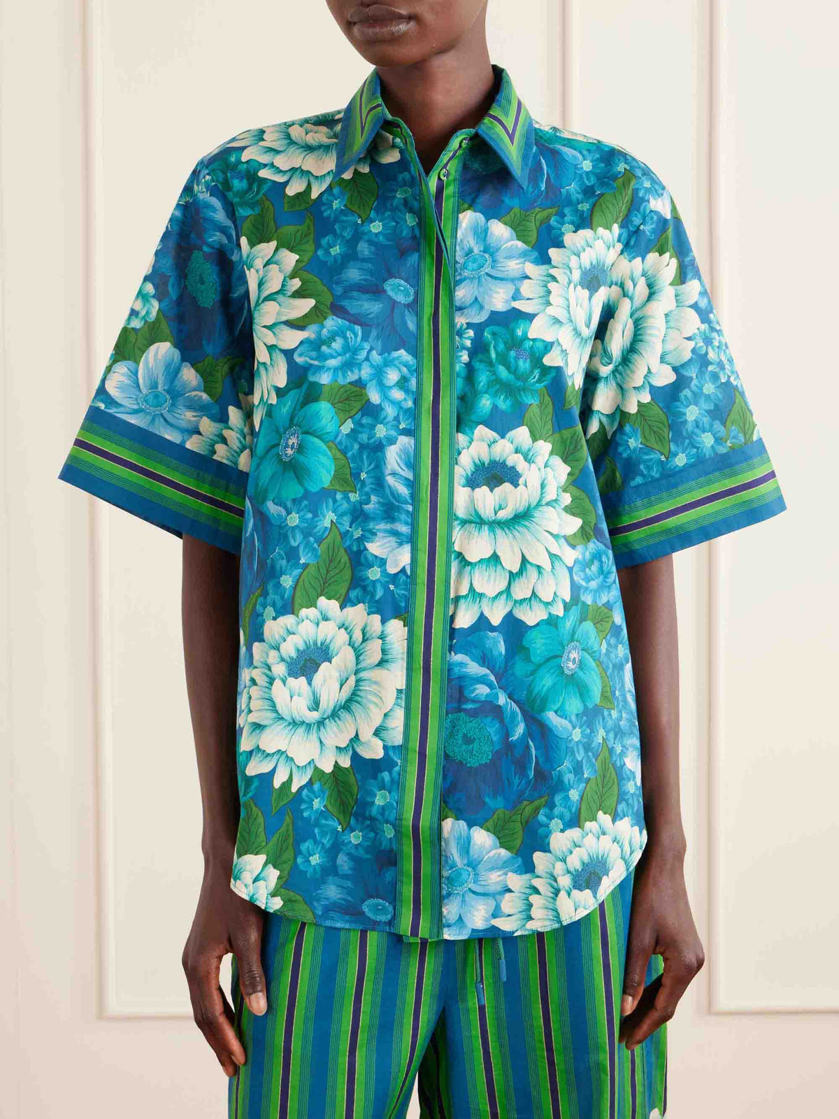 Casual Floral Print Button-Up Shirt