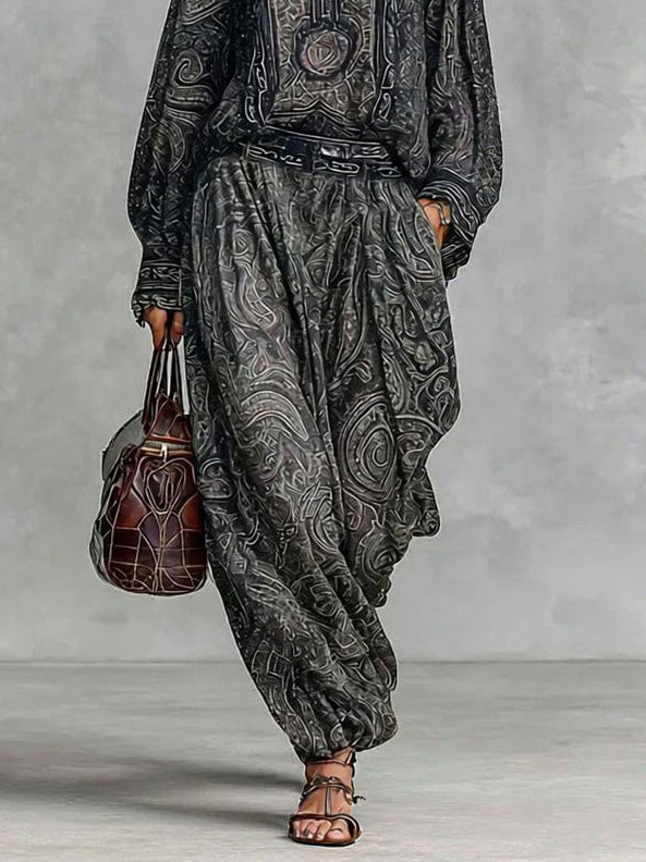 Elegant Paisley Print High-Neck Blouse