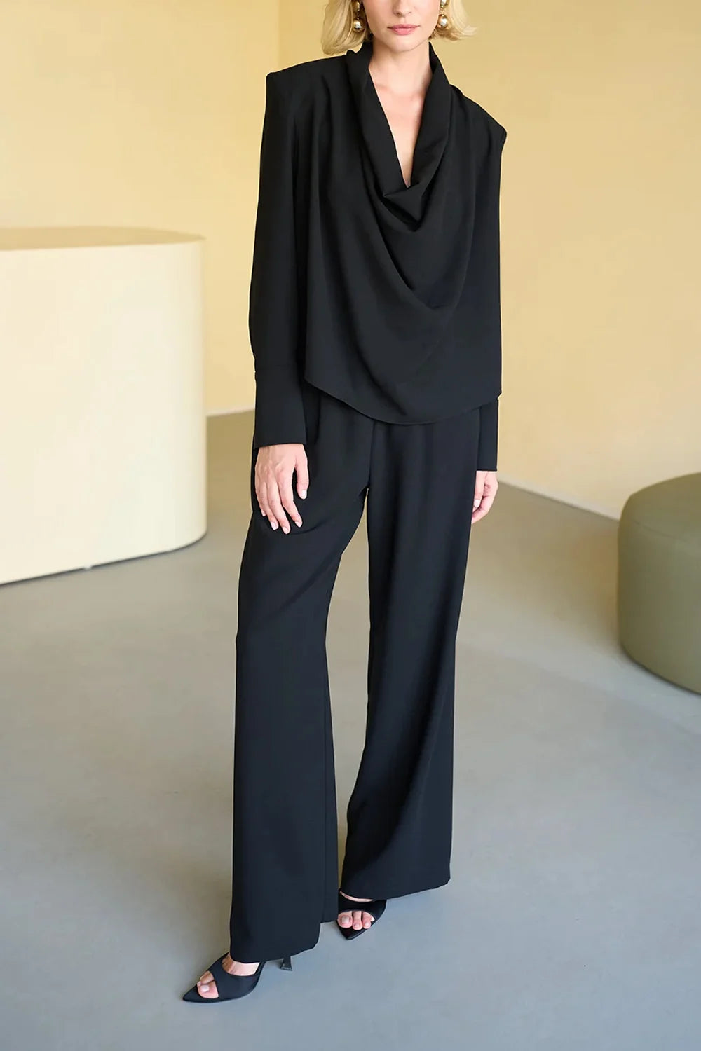 Women's Black Cowl Neck Long Sleeve Top and Wide Leg Pants Set [erp-image:a4d3f65be6d60507f530b699]