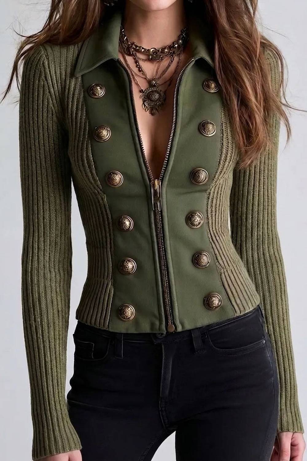 Veste ajustée à col et fermeture éclair sur le devant, avec boutons militaires décoratifs