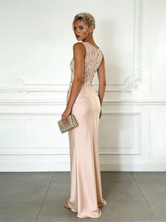 Elegant Green Embroidery Satin Crew Neck Sleeveless Sheath Maxi Dress