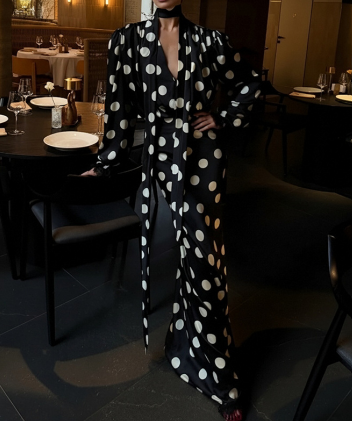 Wave Dot Satin Bubble Sleeve Deep V Hip Trailing Long Dress