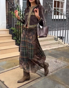 Vintage Embroidered Velvet Jacket and Printed Midi Skirt Two Piece Set [erp-image:cadcecda7d66f3bd8ba21e5e]