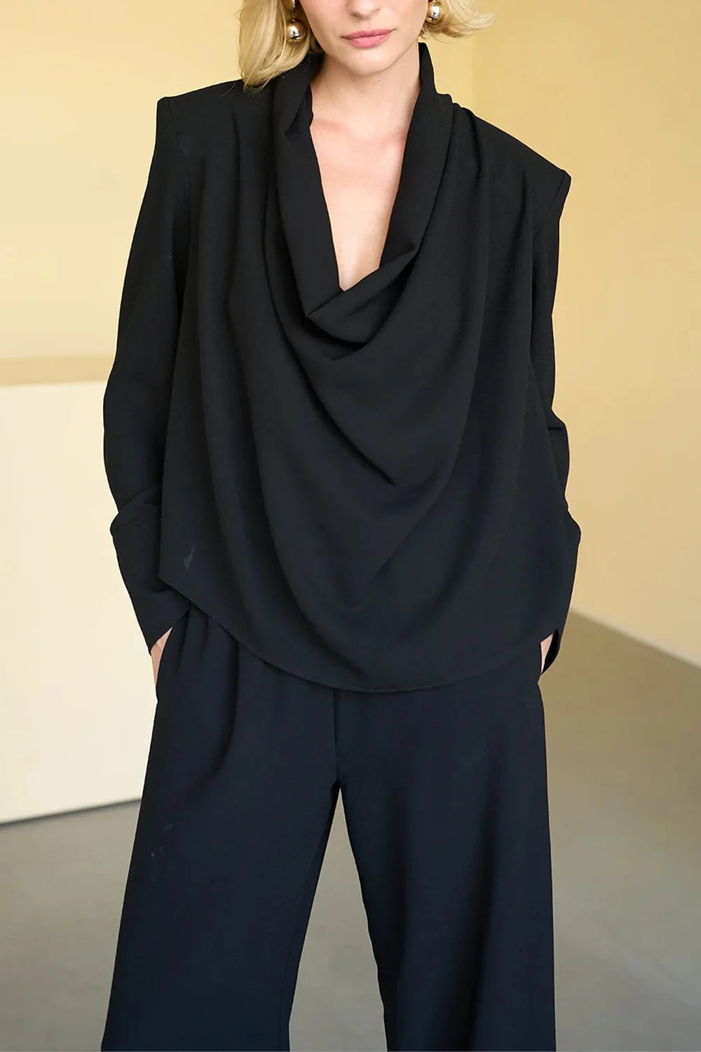 Women's Black Cowl Neck Long Sleeve Top and Wide Leg Pants Set [erp-image:dc4f5b23b664beea0ab467e8]