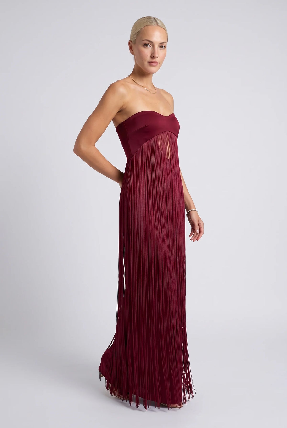 Burgundy Strapless Fringe Overlay Maxi Evening Party Dress [erp-image:07e40ef15f43bd6cf6e1d32c]